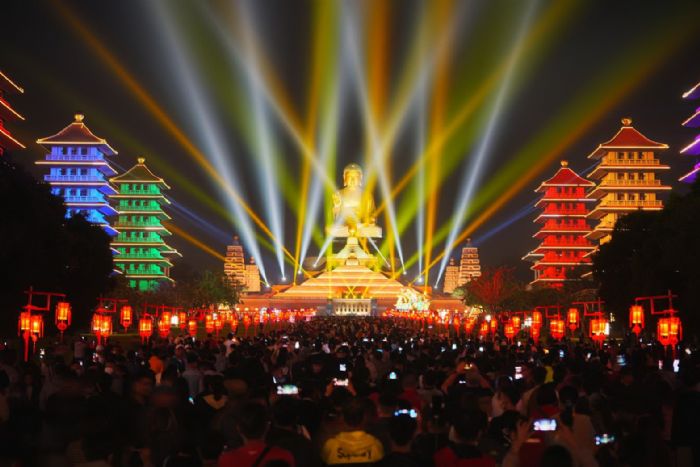 山城走春首選東高雄，溫泉、宗教、人文、米其林美食一次滿足